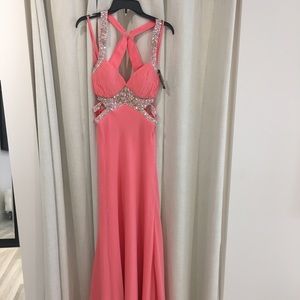 Faviana 7118-Tags attached